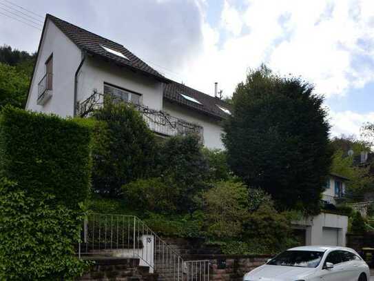 Einfamilienhaus / Doppelhaushälfte mit Aussicht in Heidelberg Ziegelhausen