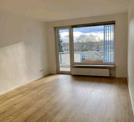 3-Zimmer-Wohnung mit EBK in Frankfurt Nied