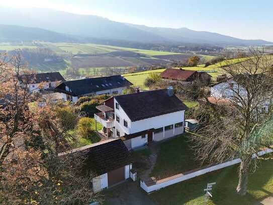 KENSINGTON - Exklusiv - Ländliches Anwesen mit Bergblick und einzigartigem Potenzial!