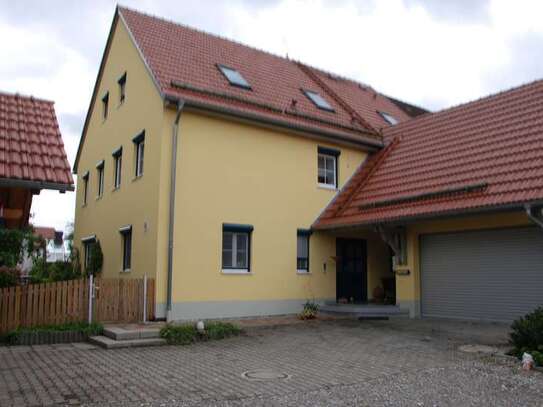 Schönes Haus mit sechs Zimmern in Günzburg (Kreis), Münsterhausen