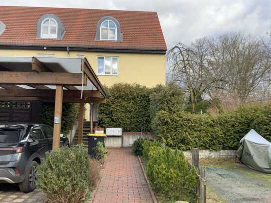 4-Zimmer-Reihenendhaus mit EBK und Garten in Berlin Nikolasse, möbliert (optional)