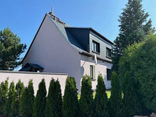 Einfamilienhaus in Boxdorf- in zweiter Reihe