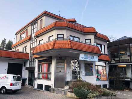 Helles loftartiges teilmöbliertes Büro am Westbahnhof