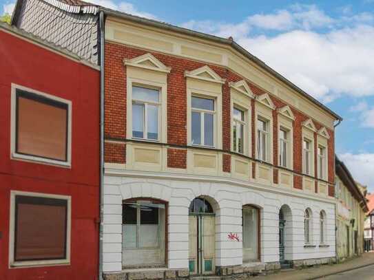 Liebhaberobjekt: Stadthaus mit Altbaucharme und Luxusausstattung