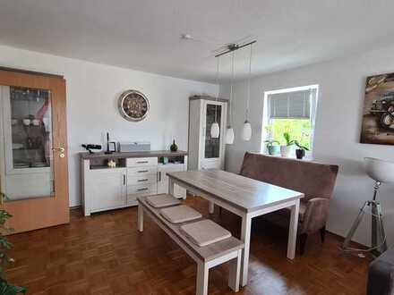 Ansprechende 3-Zimmer-Wohnung mit Balkon, Gäste-WC und EBK, Am Schäferland in Lüdenscheid