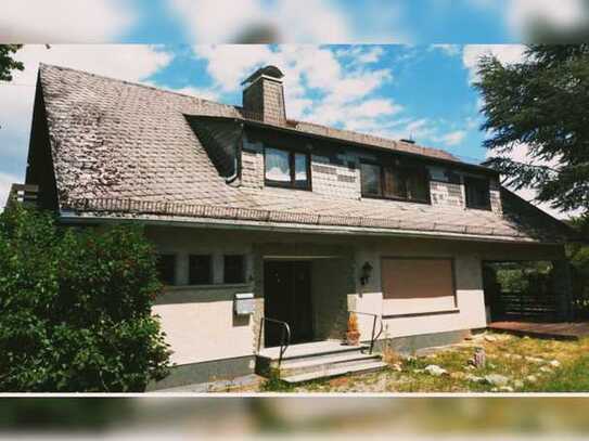 Geräumiges Haus mit herrlichem Blick in Selters -Haintchen (Taunus)