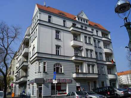 *** 2 - Zi. Altbau-Kapitalanlage in ruhiger Nebenstraße - Nähe Schillerpark ***