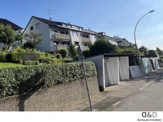 *** 3-4 Familienhaus in Waldrandlage + 3 Garagen ***