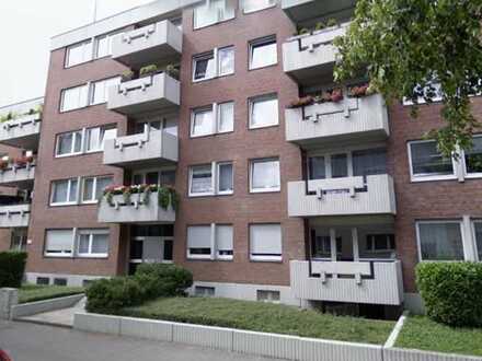 gemütliche Souterrain-Wohnung mit 2 Zimmern, gute Verkehrsanbindung