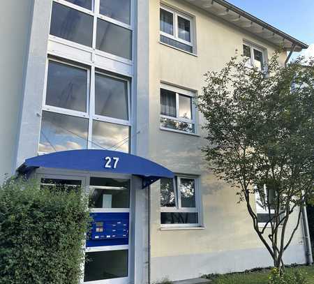 Stilvolle 4,5-Zimmer-Wohnung in Böblingen Diezenhalde mit Balkon, Garage und Kellerraum