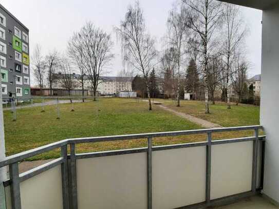 Schöne helle 4-Raum Wohnung mit Balkon & Badewanne