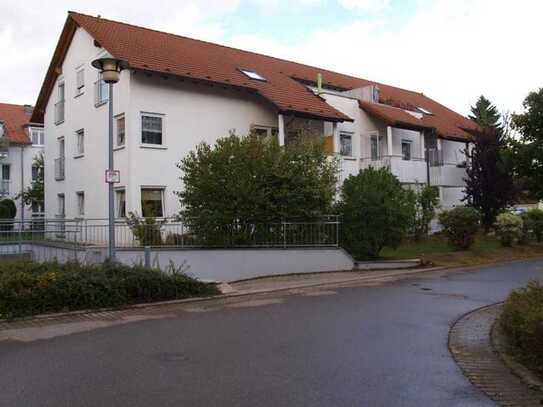 Moderne 3,5-Zimmer-Eigentumswohnung mit Terrasse und EBK in ruhiger Stadtlage von Rottweil