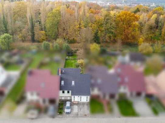 Gepflegtes 4-Zi.-Zuhause mit Garten und Garage in guter Stadtrandlage