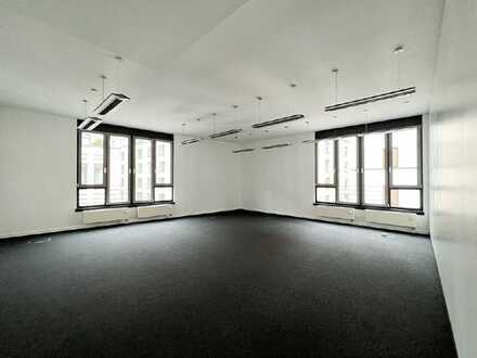Mitten im Stadtzentrum | Büro in bester Innenstadtlage von Dresden zur Miete