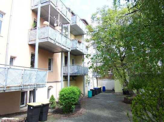 Singlewohnung mit Balkon in zentraler Lage