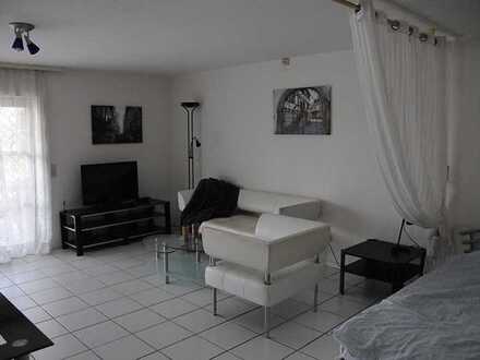 Möbliertes 1-Zimmer-Apartment für Einzelperson