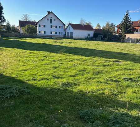 Genehmigter Bauvorbescheid Wohnbau BT-Grundstück mit 6 DHH im alten Ortskern