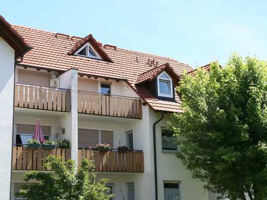 3-Zimmer Dachgeschoss Studio Wohnung mit Balkon in Ettenheim