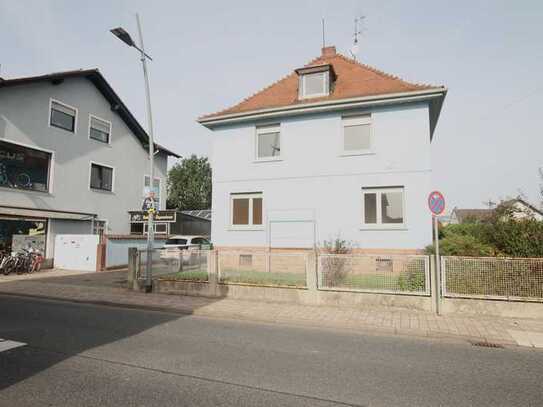 Großzügiges Einfamilienhaus in zentraler Lage von Bruchköbel