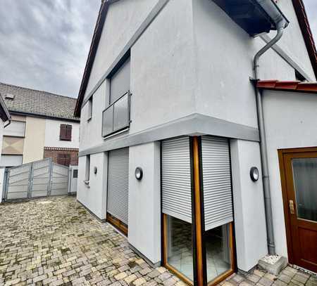 Freistehendes Einfamilienhaus als potenzielle neue Wohnoase !