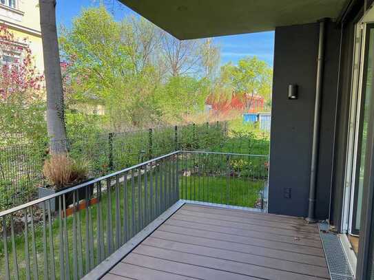 * Moderne Wohnung mit Balkon und eigenem Garten - ID 6345 *