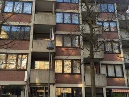 Exklusive, vollständig renovierte 2-Zimmer-Wohnung mit Balkon in Aachen-Burtscheid