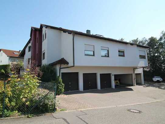 *** Großzügige 3-Zimmerwohnung mit Balkon und Garage ***