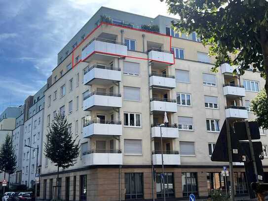 LINDENHOF! Moderne 3-Zimmer-Wohnung mit Senioren Service im Haus "Lanz Carré" in bester Lage