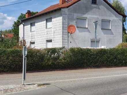2-FH MIT GROSSEM GRUNDSTÜCK