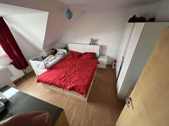 Gemütliche 2-Zimmer-Wohnung mit Dachloggia