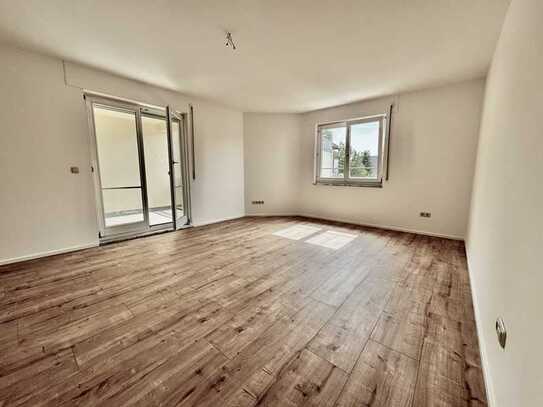 2-Zimmer-Wohnung mit Balkon und Einbauküche in Leipzig Burghausen-Rückmarsdorf