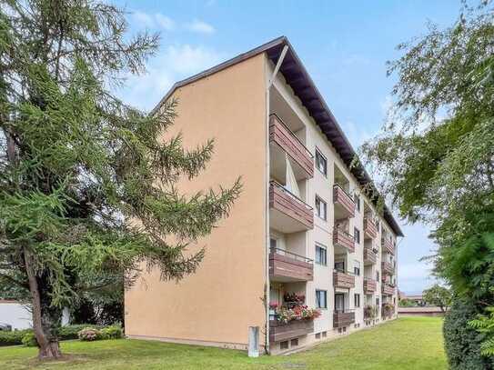 Gepflegte 3-Zimmer-Wohnung mit Loggia & Garage