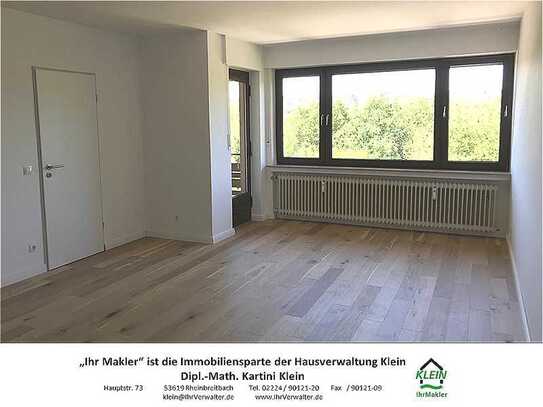 Attraktive 3-Zi-Whg. Mit Blick ins Rheintal