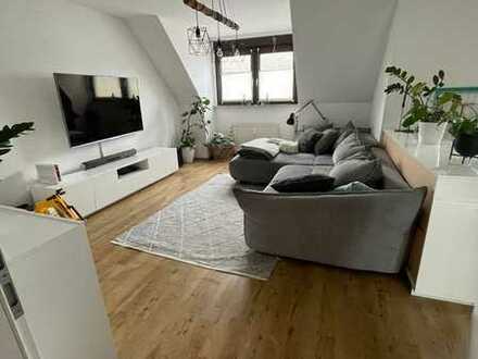 Moderne Maisonettewohnung 
900 € - 89 m² - 3 Zi.