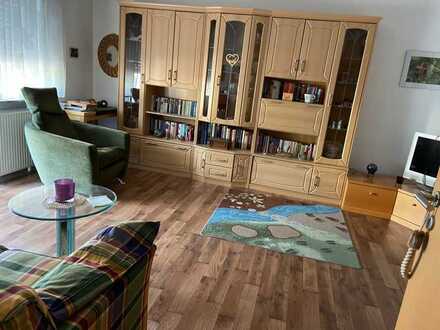 Stilvolle, gepflegte 2-Zimmer-Wohnung mit Balkon und EBK in Mainz