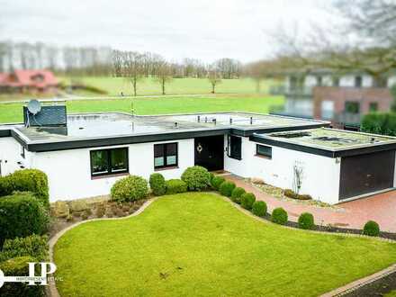 Wunderschöner Bungalow vereint arbeiten und wohnen mit traumhafter Aussicht in Buchholz