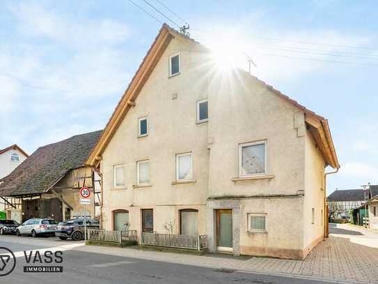 *Sanierungsbedürftige Doppelhaushälfte in Massenbachhausen*