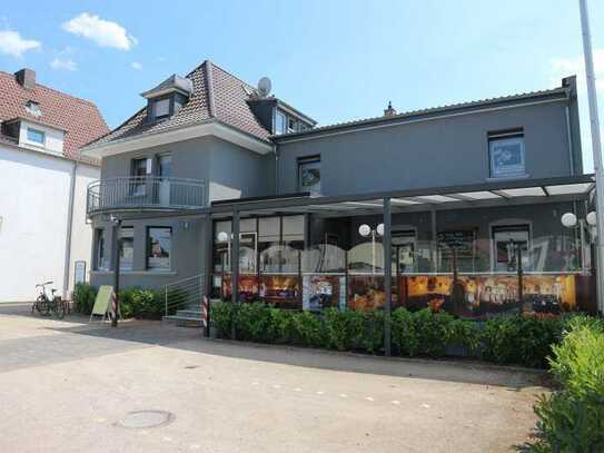 Wohn- u. Geschäftshaus mit 9 PKW-Stellplätze in Griesheim