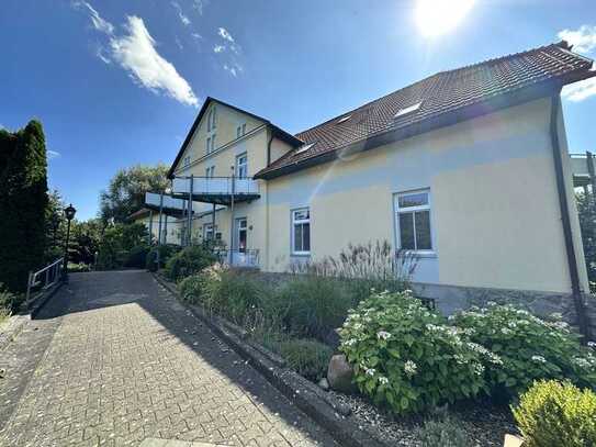 Herrenhaus mit 15 Apartments *** 8.107 m² Grundstück *** zzgl. vis a vis Baugrundstück 2.000 m² ***