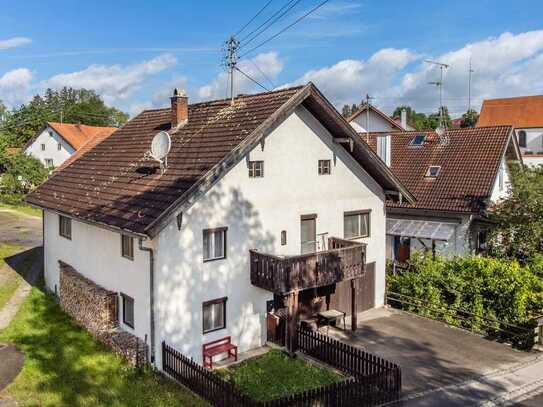 Altes Dorfhaus mit viel Platz in Finning zwischen Landsberg und Ammersee!