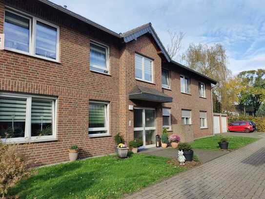 schöne 3 1/2 Zim. mit Garten, im 6-Fam.haus, Privatstr., Am Rheindeich in Du-Beeckerwerth