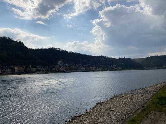 Hübsche Wohnung mit traumhaftem Burgen - und Rheinblick