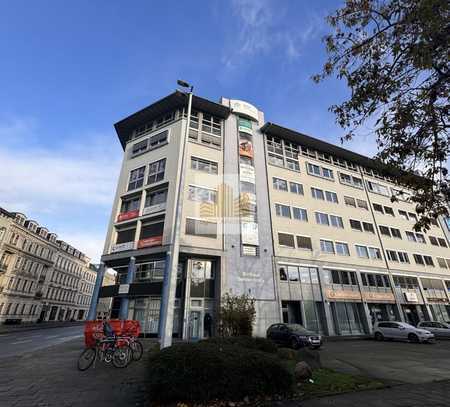 Erstbezug nach Neusanierung! Helle und moderne 3-Raumwohnung mit Balkon