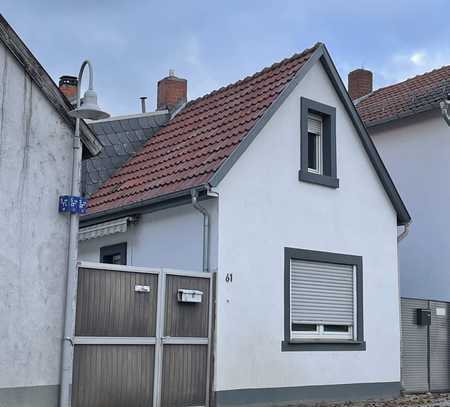 Günstiges 4-Zimmer-Einfamilienhaus in Ludwigshafen am Rhein Oggersheim