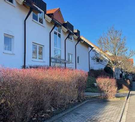 08058! Weißenborn! Terrassenwohnung m. kleinem Gartenanteil ruhig + grün