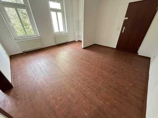 TOP Whg. in TOP Lage im 1. OG mit Laminat u.v.m.