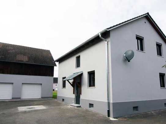 AB 1. JULI 2025 ZU VERMIETEN: Totalsaniertes und gehobenes 6-Zimmer-Einfamilienhaus in Neunkirchen