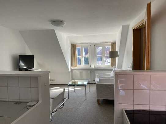 Komplett ausgestattete Single-Wohnung