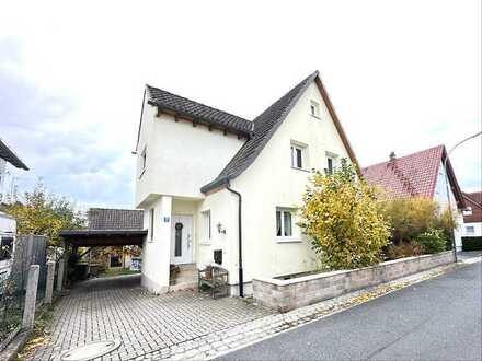 Gepflegtes Einfamilienhaus mit Carport und Garten - Mitwitz