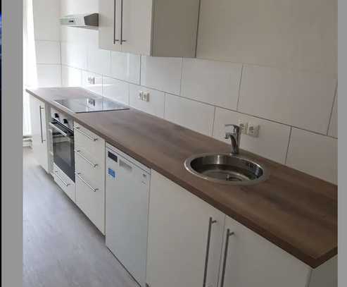 "Ankommen & wohlfühlen – 2-Zimmer-Wohnung mit Balkon! Jetzt sichern & 1 Monat gratis wohnen!"